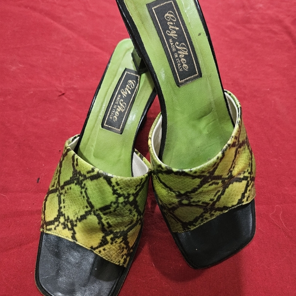 Green Snakeskin 100% Leather Made in Italy Sandals - Picture 7 of 7